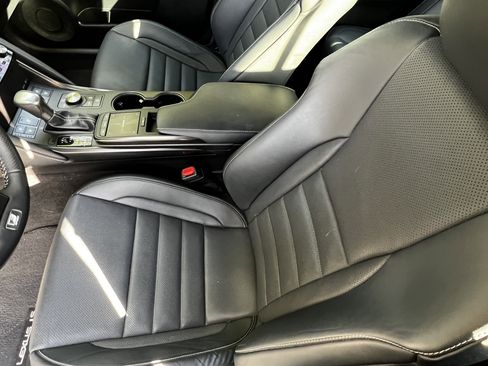 Used 2023 Lexus IS 350 F Sport w/ Navigation Package image 16