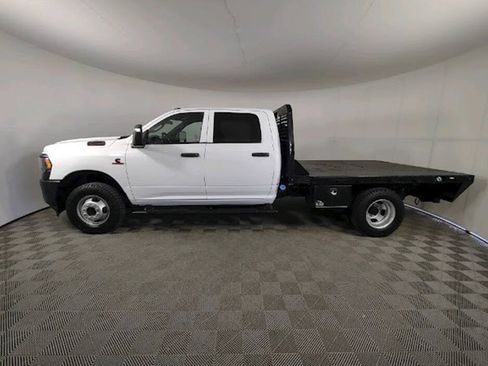 Used 2024 RAM 3500 Tradesman w/ Max Tow Package AWD/4WD image 6