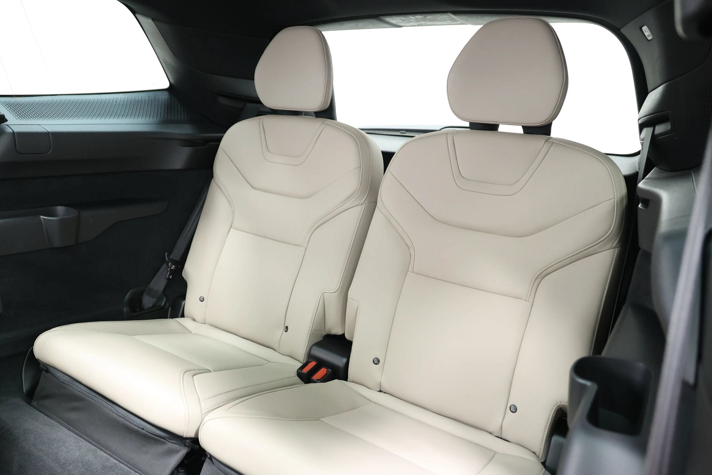 Used 2025 Volvo EX90 Ultra AWD/4WD image 4
