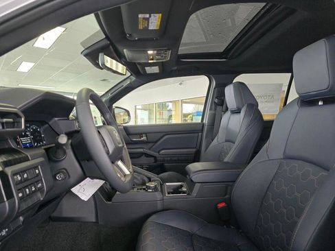 New 2026 Toyota 4Runner 4WD image 22