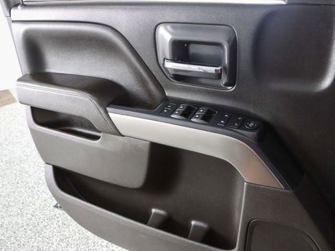 Used 2018 Chevrolet Silverado 1500 LT AWD/4WD image 22