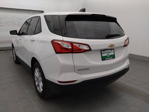 Used 2019 Chevrolet Equinox LS FWD image 5