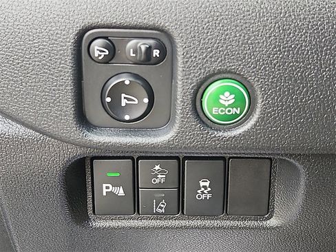 Used 2021 Honda Pilot Elite image 27