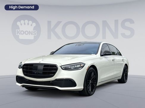 Used 2021 Mercedes-Benz S 580 4MATIC Sedan image 1
