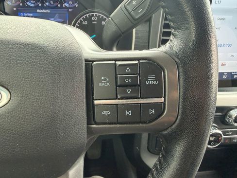 Used 2015 Ford F150 XLT w/ Equipment Group 301A Mid RWD image 18