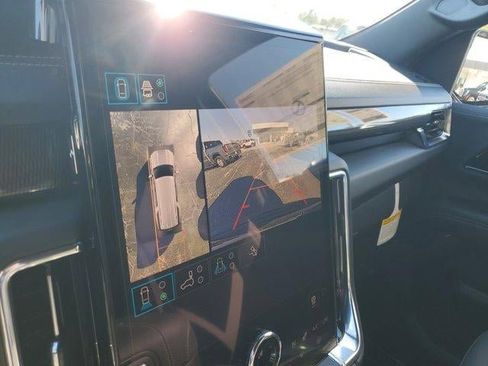 New 2026 GMC Yukon XL Elevation w/ Elevation Premium Package image 28