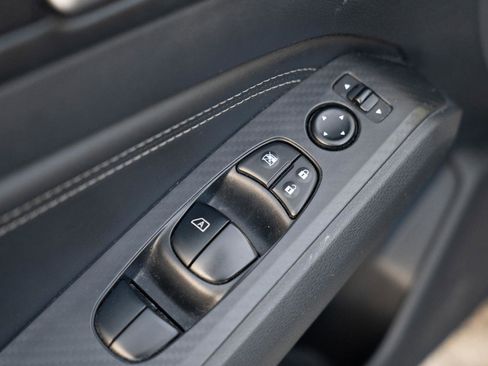 Used 2019 Nissan Altima 2.5 S FWD image 18
