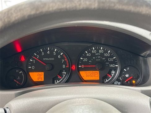 Used 2016 Nissan Frontier SV image 14