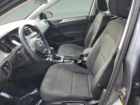 Used 2016 Volkswagen Golf S image 15