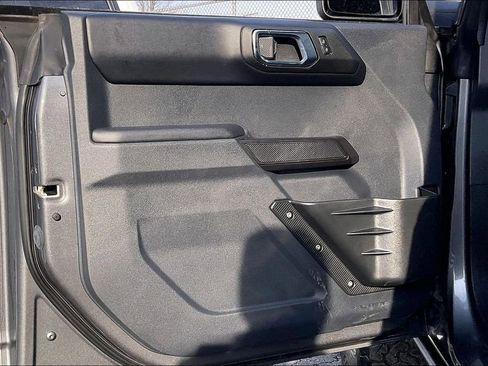 Used 2024 Ford Bronco Badlands image 20