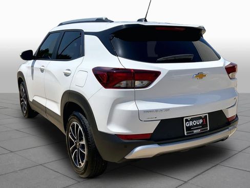 Used 2026 Chevrolet TrailBlazer LT w/ Convenience Package FWD image 12