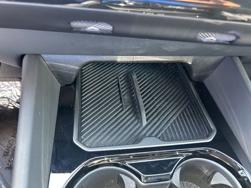 Used 2025 BMW 530i 530i image 43