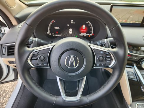 Certified 2025 Acura TLX w/ Technology Package image 9