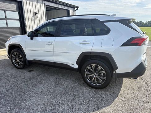 Used 2025 Toyota RAV4 XLE Premium w/ Weather Package AWD/4WD image 6