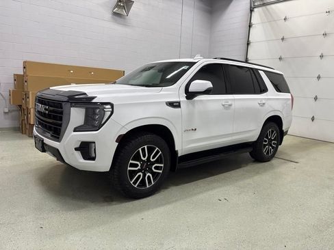 Used 2023 GMC Yukon AT4 AWD/4WD image 8
