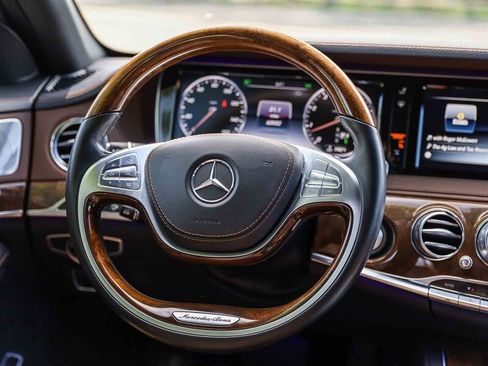 Used 2016 Mercedes-Benz S 550 4MATIC Sedan image 14