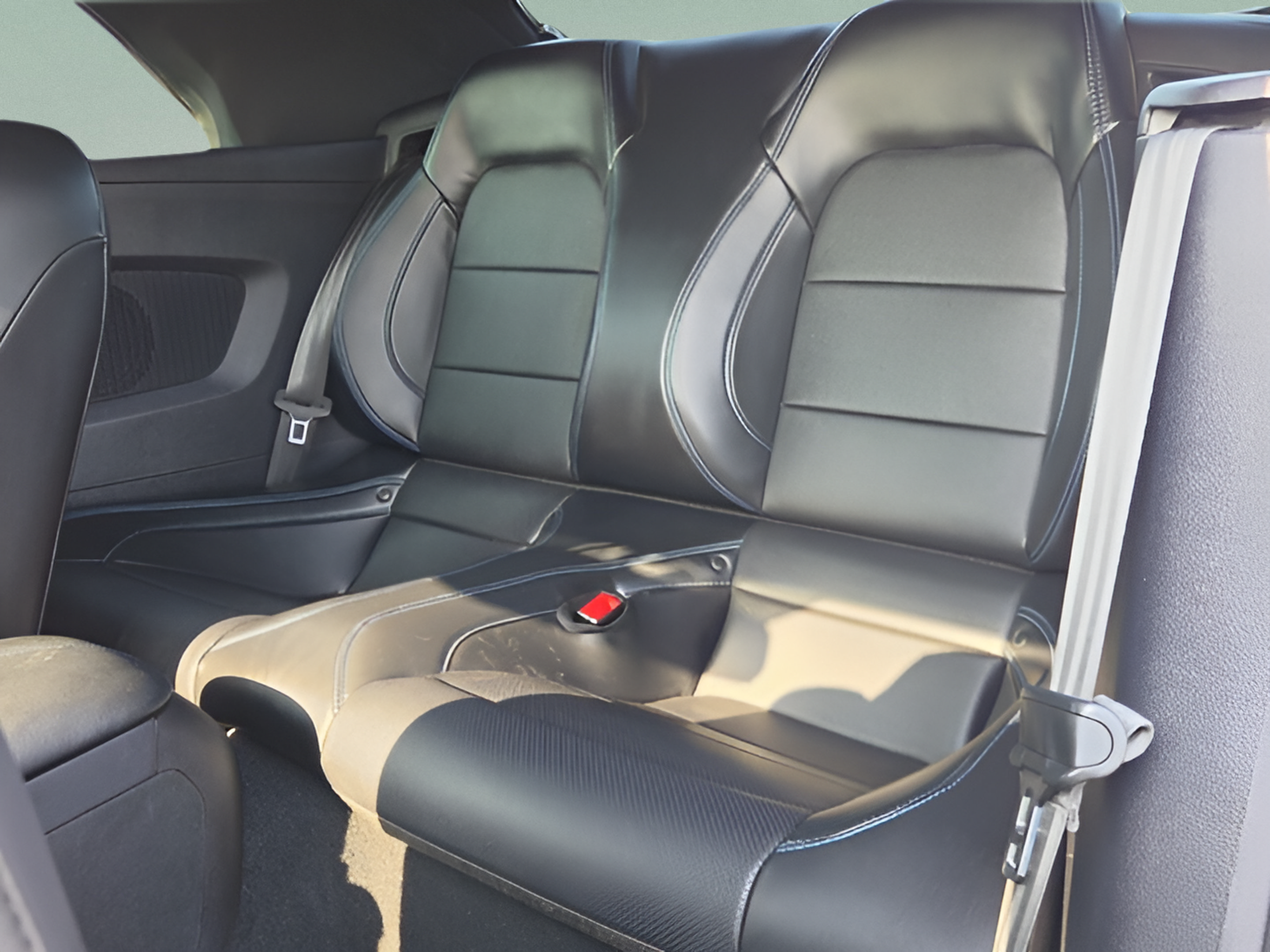 Used 2019 Ford Mustang GT Premium w/ GT Performance Package RWD image 13