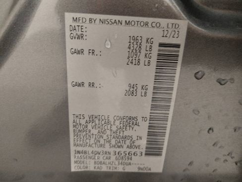 Used 2024 Nissan Altima 2.5 SV image 33