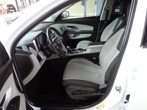 Used 2010 Chevrolet Equinox LT w/ Vehicle Interface Package FWD image 14