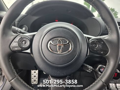 Used 2023 Toyota GR86 Premium w/ ALL Weather Mat Package (TMS) RWD image 22