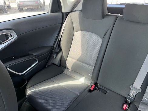 Used 2025 Kia Soul LX w/ LX Technology Package image 35