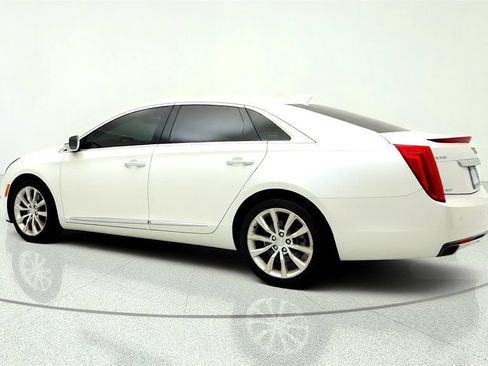 Used 2017 Cadillac XTS Luxury AWD/4WD image 7