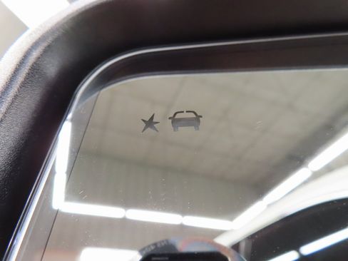 Used 2024 GMC Sierra 2500 SLT w/ SLT Premium Package image 80