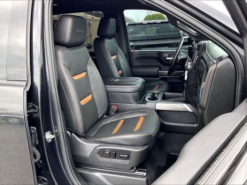 Used 2020 GMC Sierra 3500 AT4 w/ Technology Package image 32