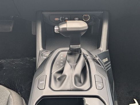 New 2026 Kia K4 FWD image 17