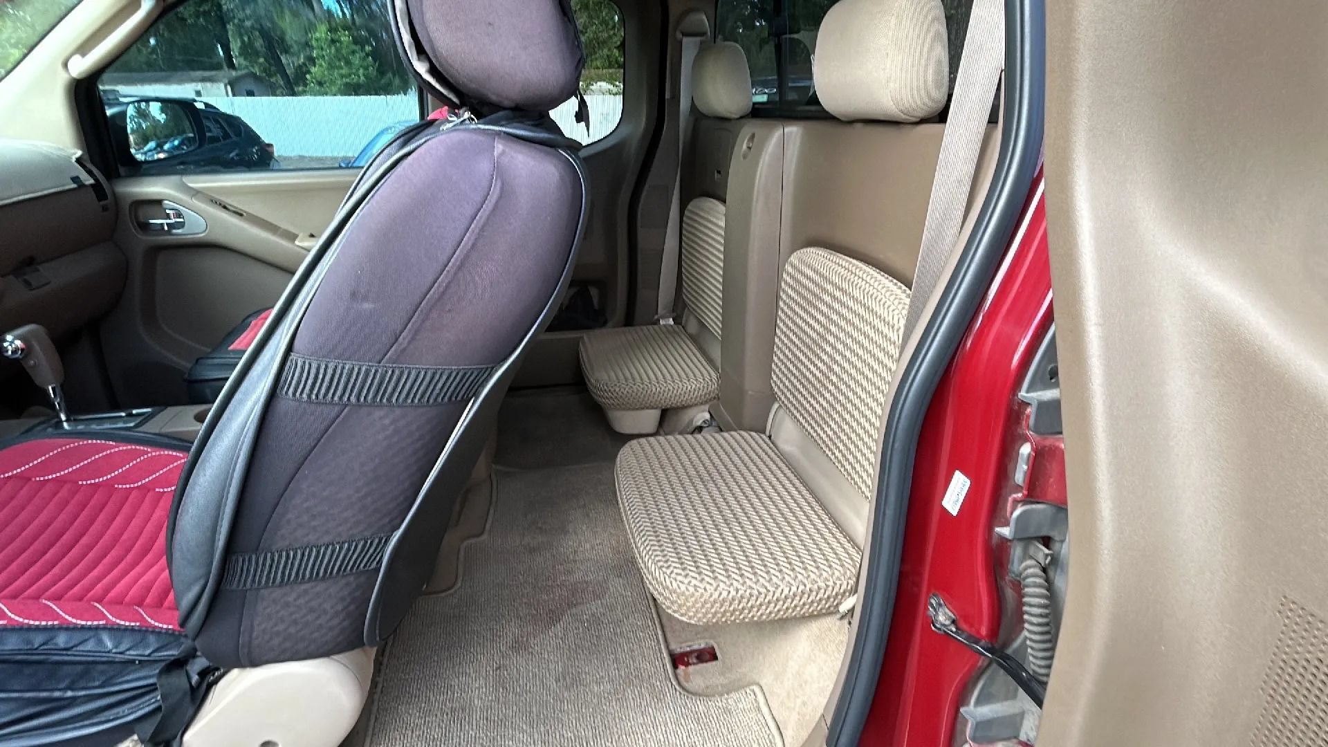 Used 2007 Nissan Frontier SE w/ SE Value Truck Pkg RWD image 16