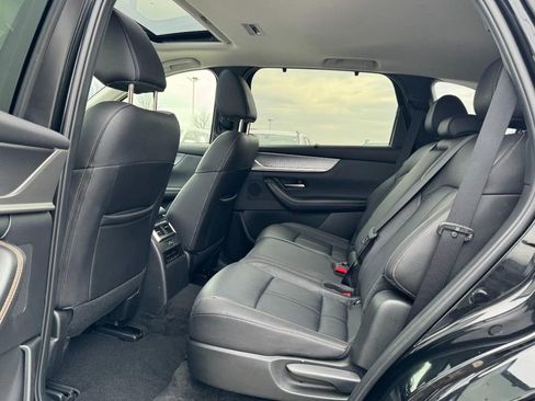 Used 2025 MAZDA CX-70 3.3 Turbo w/ Preferred Package image 10