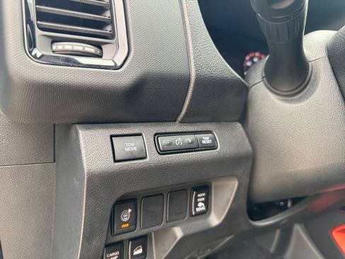 Used 2023 Nissan Frontier PRO-4X w/ Pro-4X Premium Package image 23