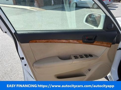 Used 2009 Hyundai Sonata GLS FWD image 6