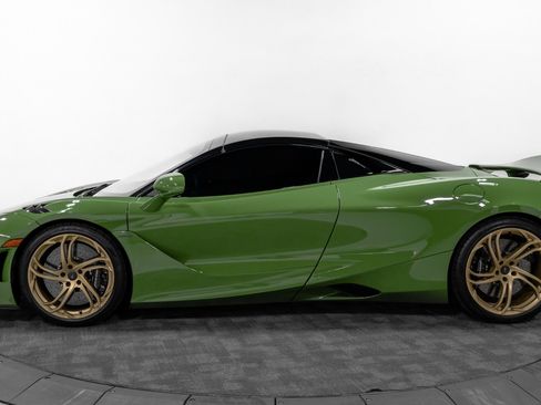 Used 2025 McLaren 750S Spider image 18