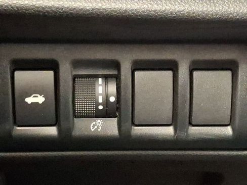 Used 2020 Subaru Legacy w/ Alloy Wheel Package image 24