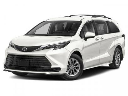 New 2025 Toyota Sienna LE