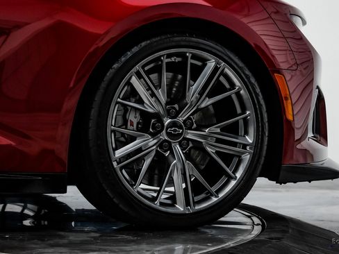 Used 2023 Chevrolet Camaro ZL1 image 84