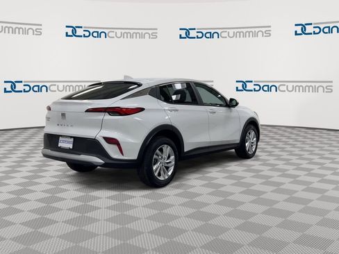 New 2026 Buick Envista Preferred w/ Convenience I Package FWD image 8