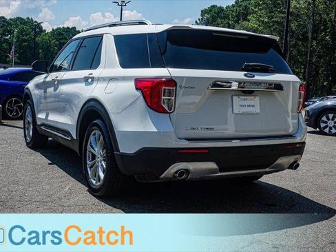 Used 2022 Ford Explorer Limited w/ Equipment Group 301A RWD image 13