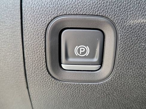 New 2025 Chevrolet Silverado 2500 W/T AWD/4WD image 17