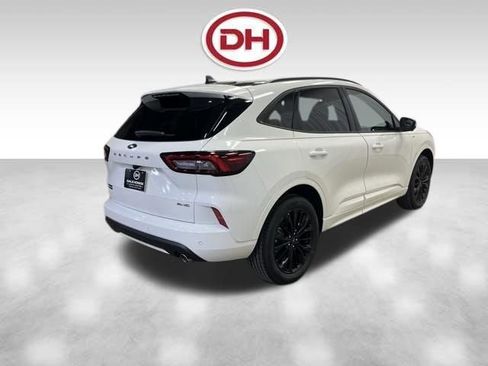 New 2026 Ford Escape ST-Line Elite w/ Premium Technology Package AWD/4WD image 12