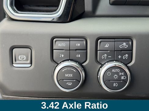 Used 2024 GMC Sierra 2500 Denali w/ Denali Reserve Package image 19