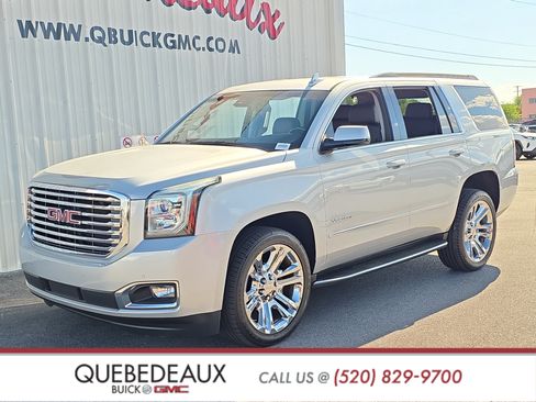 Used 2017 GMC Yukon SLT w/ Premium Edition RWD image 3