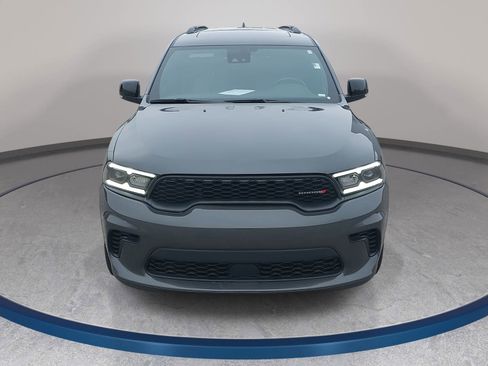 Used 2024 Dodge Durango GT RWD image 2