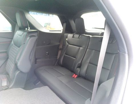 New 2026 Ford Explorer ST-Line w/ ST-Line Street Pack image 19