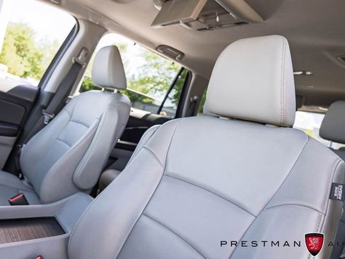 Used 2016 Honda Pilot Touring image 26