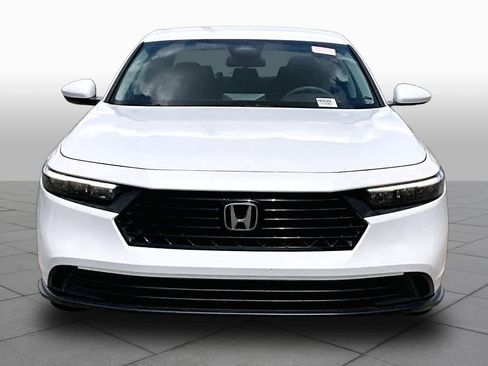 Used 2023 Honda Accord LX image 4