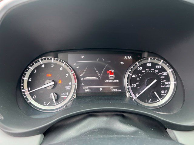 Used 2022 Toyota Highlander XLE AWD/4WD image 7