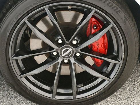 Used 2024 Nissan Z Performance w/ Floor Mat Package image 21