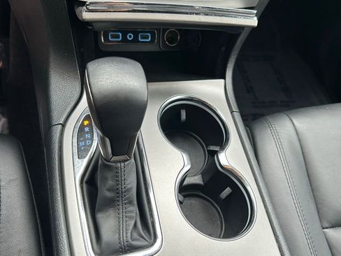 Used 2018 Jeep Grand Cherokee Limited image 23